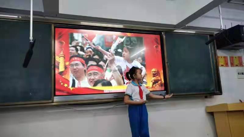 久久小说
实验小学“学宪法 讲宪法”演讲比赛