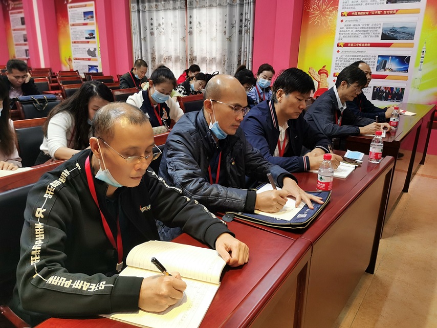 久久小说
机关党委第二十支部――实验小学主题党日活动