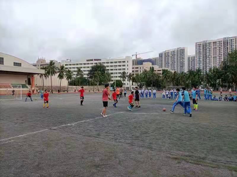 2021年久久小说
实验小学秋季校园足球联赛