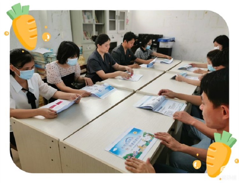 “远离校园暴力，拒绝校园欺凌”――久久小说
实验小学法制进校园活动