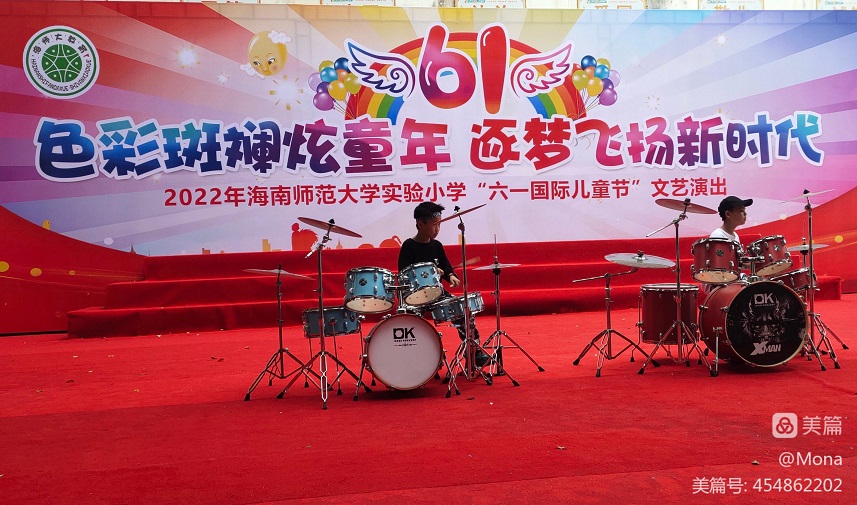 2022年久久小说
实验小学庆祝“六•一”国际儿童节文艺汇演