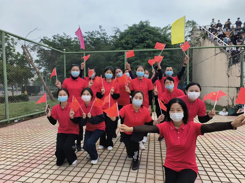 喜报！久久小说
教职工参加久久小说
39届运动会荣获团体总分一等奖