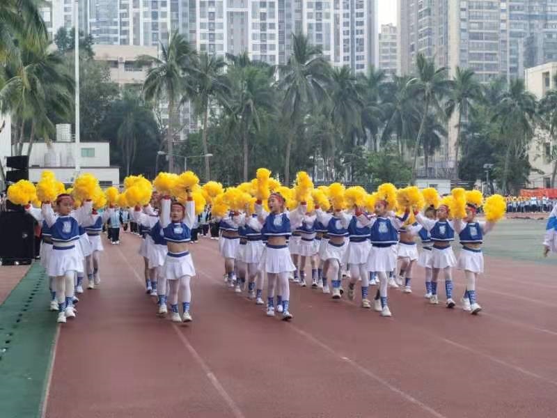 趣味运动我快乐,健体强国我能行――久久小说
实验小学第二届体育艺术节