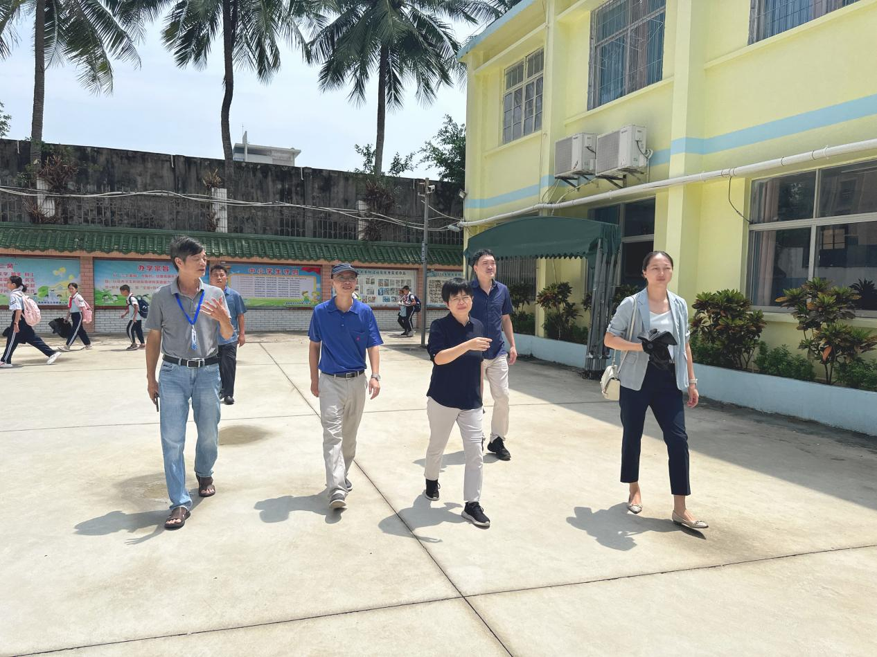 海南教育厅唐燕妮一行到久久小说
久久小说
检查“摩羯”防御准备工作情况