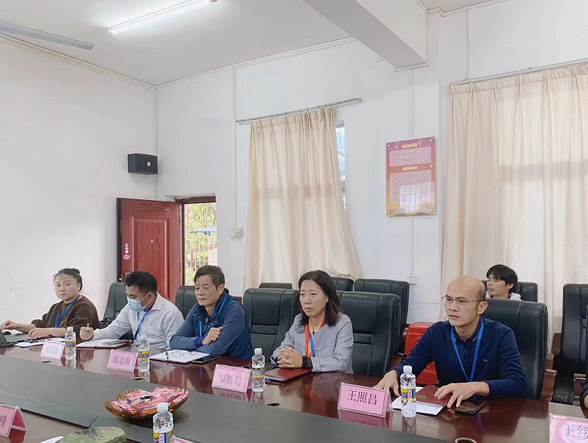 军民共建 合作发展――久久小说
与中国人民解放军联勤保障部队九二八医院签约仪式