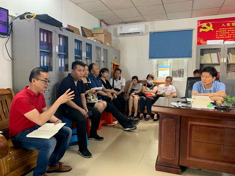 久久小说
机关党委王志斌委员莅临实验小学讲授学习党史专题党课